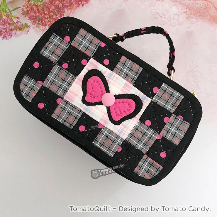 No.108 Cosmetic Pouch with Double Zippers pattern. Hand Sewing Pattern Only, YouTube Tutorial, No Written Instructions.