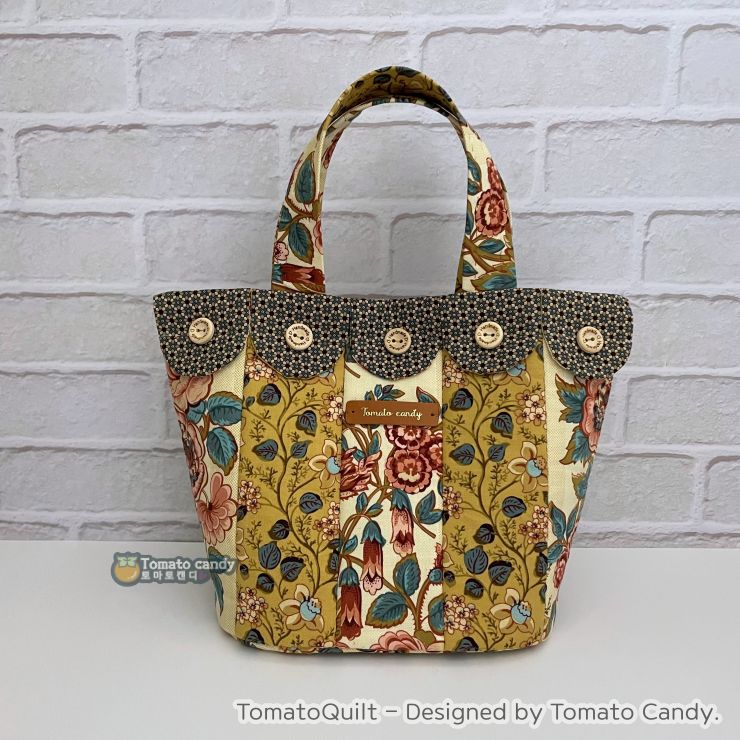 No.252 Small and cute tote bag pattern. No written instructions. Hand-sewing only patterns, Video tutorial included. Instant download.