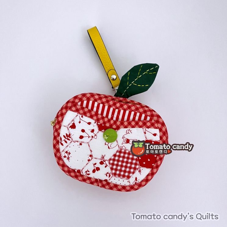 No.216 Adorable Apple Double Zipper Hand Sewing Pattern, Pattern Only, Instant Download PDF, No Written Instructions, YouTube Tutorial.