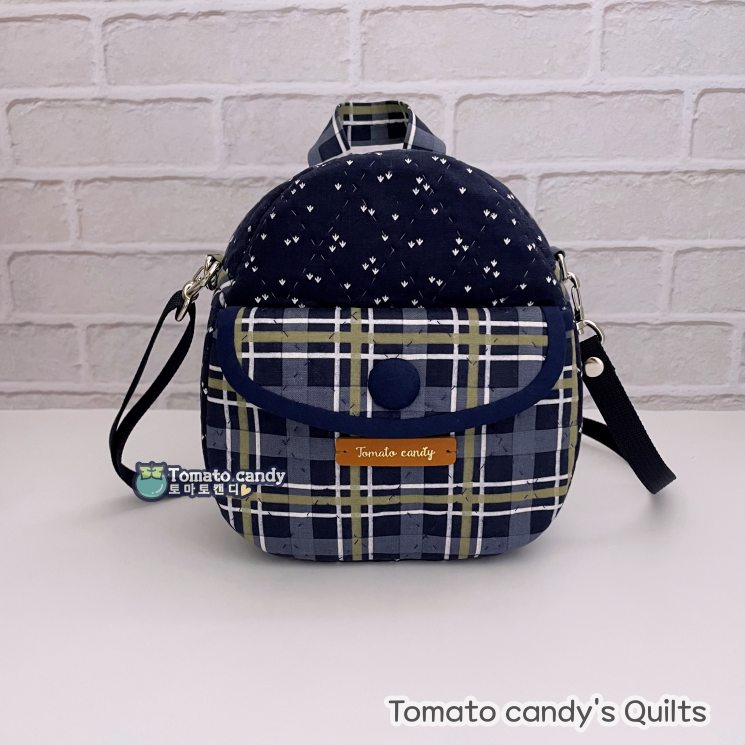 No.235 A cute backpack-shaped crossbody bag. Hand Sewing Pattern Only, YouTube Tutorial, No Written Instructions, Instant Download PDF.