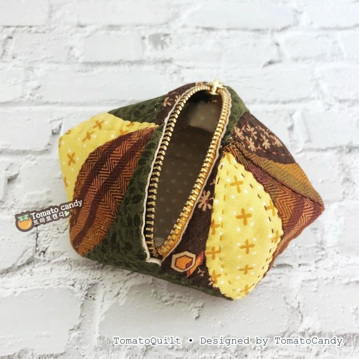 No.050 Biscornu Coin Purse, Mini Zipper Pouch, PDF Hand Sewing Pattern, YouTube Tutorial Only (No Written Instructions)