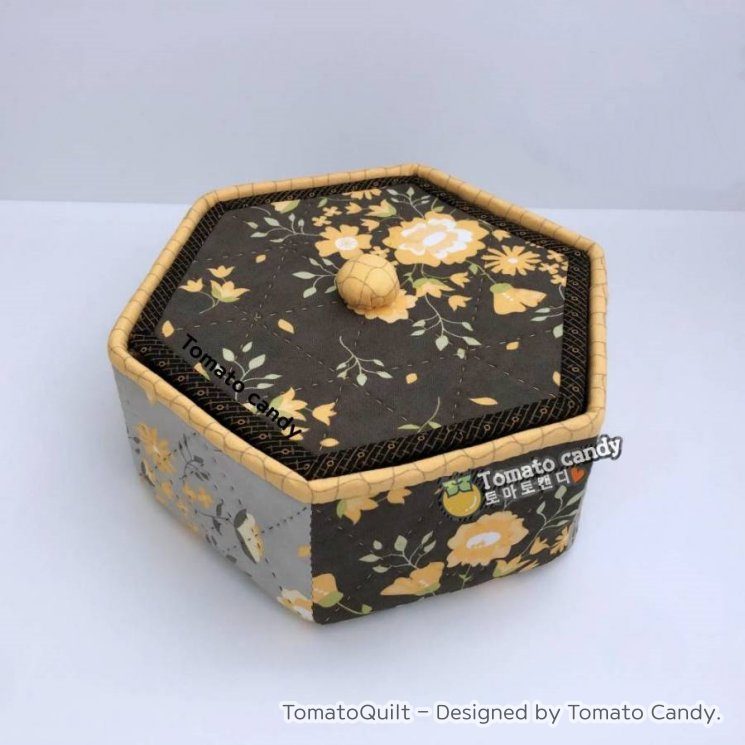 No.139 Hexagonal compartment box, Hand Sewing Pattern Only, YouTube Tutorial, No Written Instructions, Instant Download PDF.