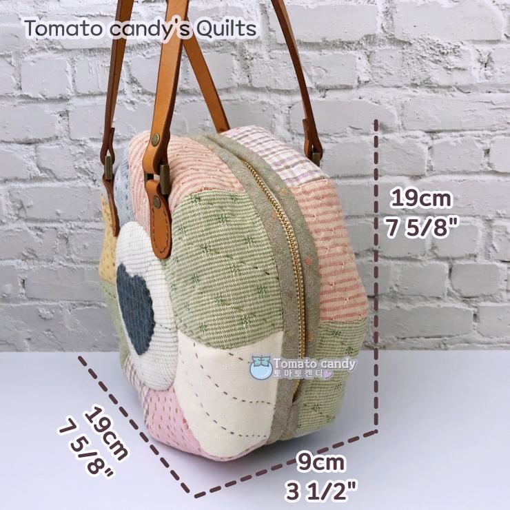 No.149 Round Small Handbag pattern. Hand Sewing Pattern Only, YouTube Tutorial, No Written Instructions, Instant Download PDF.