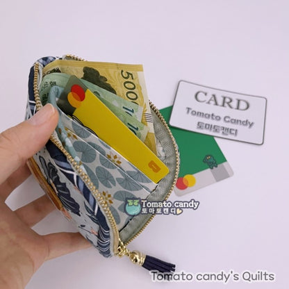 No.223 Curved zipper small wallet, Hand Sewing Pattern Only, YouTube Tutorial, No Written Instructions, Instant Download PDF.