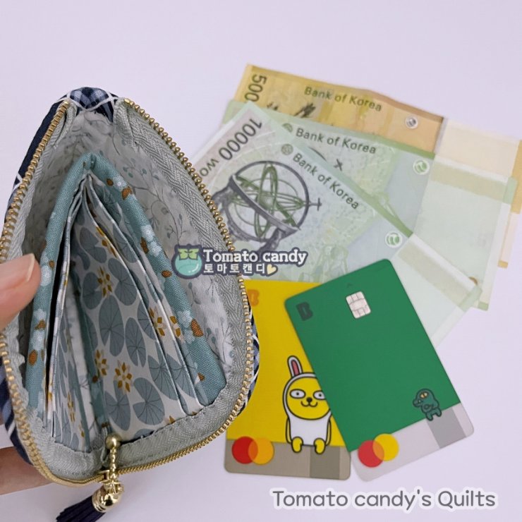 No.223 Curved zipper small wallet, Hand Sewing Pattern Only, YouTube Tutorial, No Written Instructions, Instant Download PDF.