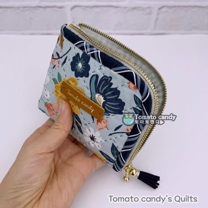 No.223 Curved zipper small wallet, Hand Sewing Pattern Only, YouTube Tutorial, No Written Instructions, Instant Download PDF.