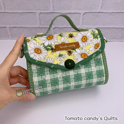 No.225 Cute handbag-shaped pouch. Hand Sewing Pattern Only, YouTube Tutorial, No Written Instructions, Instant Download PDF.