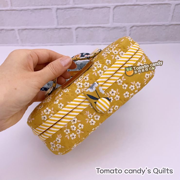 No.227 Charming Oval Multipurpose Pouch. Hand Sewing Pattern Only, YouTube Tutorial, No Written Instructions, Instant Download PDF.