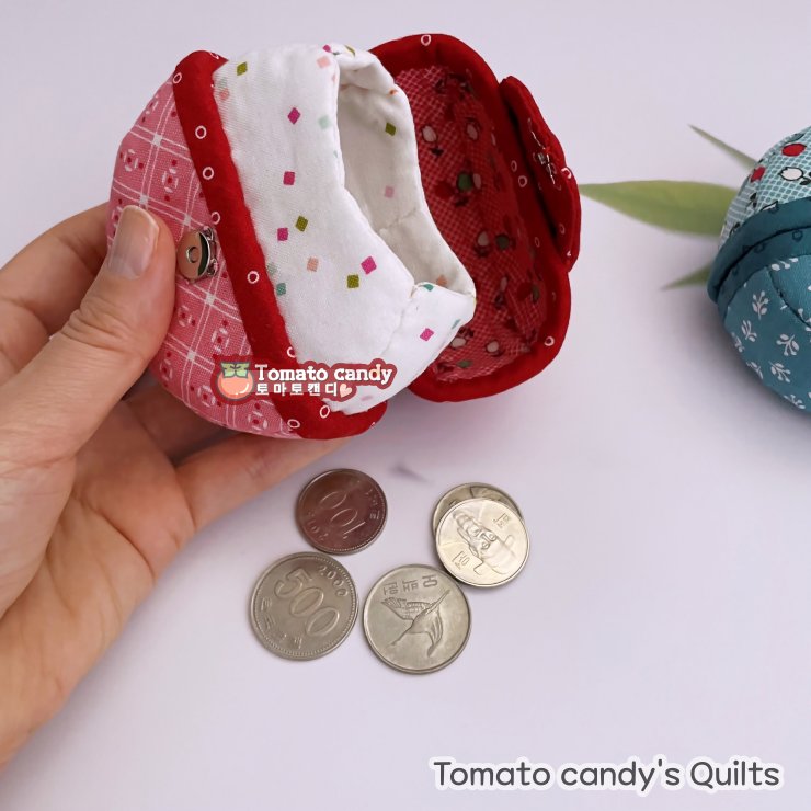 No.229 Capsule coin purse pouch. Hand Sewing Pattern Only, YouTube Tutorial, No Written Instructions, Instant Download PDF.