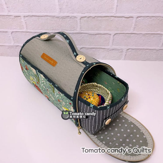 No.233 Sewing tools storage bag with basket inside. Hand Sewing Pattern Only, YouTube Tutorial, No Written Instructions. PDF
