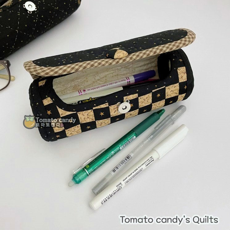 No.234 Cylindrical pouch with a cover. Hand Sewing Pattern Only, YouTube Tutorial, No Written Instructions, Instant Download PDF.