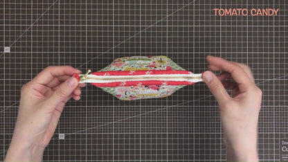 No.150 Magic small pouch, Drawstring zipper, Hand Sewing Pattern Only, YouTube Tutorial, No Written Instructions, Instant Download PDF.